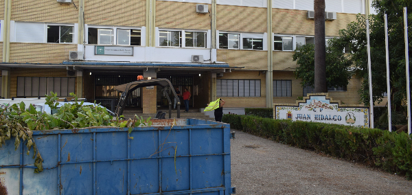 El Ayuntamiento ejecuta obras de confort térmico y eficiencia energética en dos colegios de la localidad
